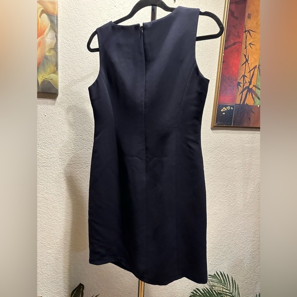 Collectibles petite sophisticate sleeveless navy midi dress size 6 - Picture 2 of 6